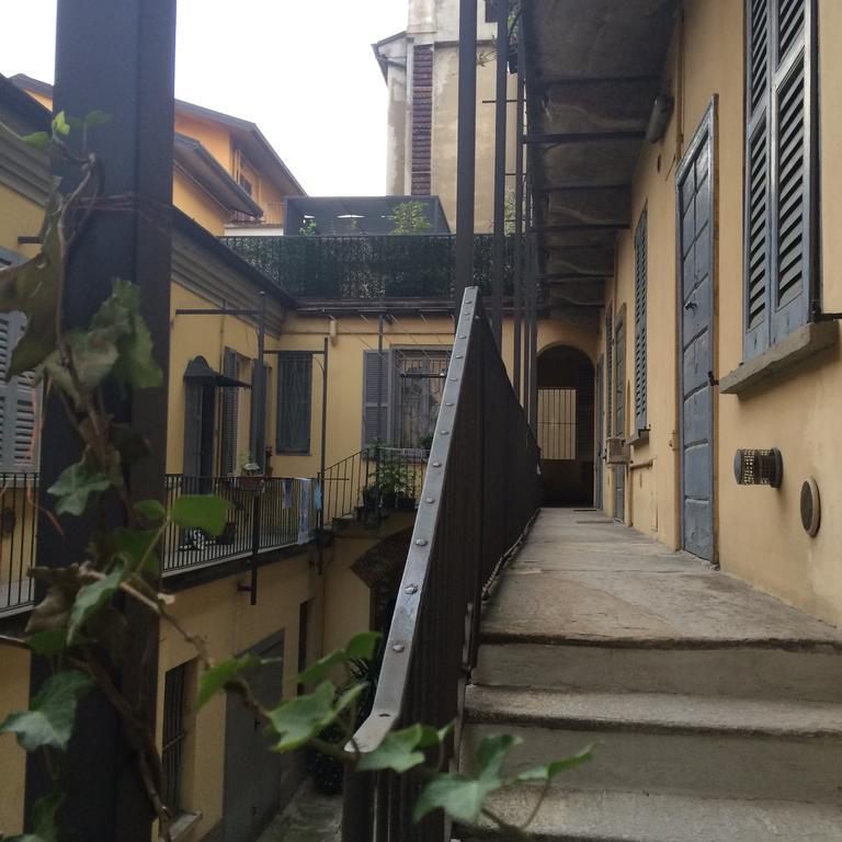 Kibilu - Via Confalonieri - Stazione Garibaldi - Zona Isola Milan Ruang foto